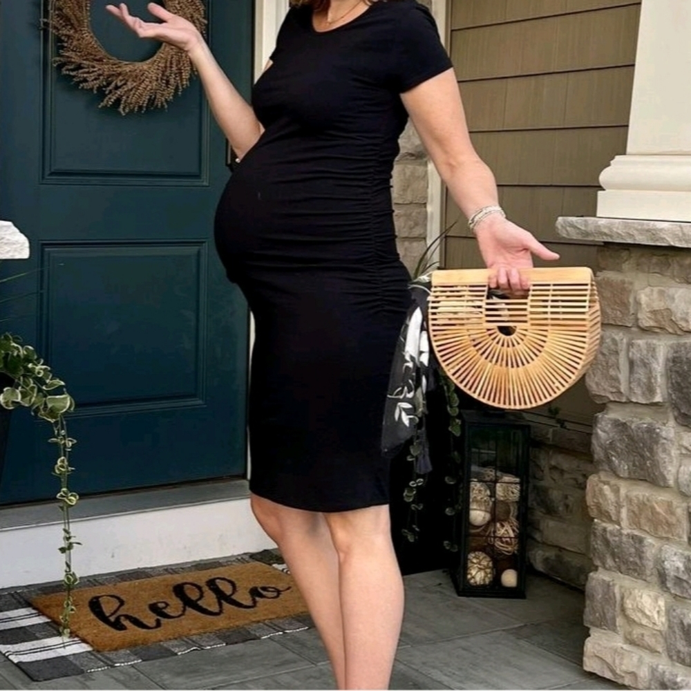 Isabel Short Sleeve T-shirt Maternity Dress, Black Medium - Picture 1 of 10